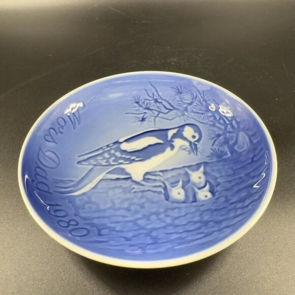 1980 Bing & Grondahl Plate Mothers Day Copenhagen Denmark Round‎ Dish Plate Bird